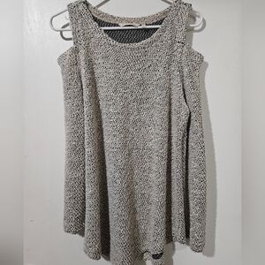 Soft Surroundings Sherpa Cold Shoulder Top, Size Petite L, Long Sleeves, EUC